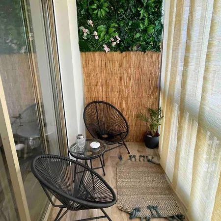 Apartment Le Pied Dans L'eau - Parking - Seaside - Hipprodrome