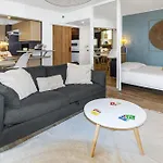 Le Pied Dans L'eau - Parking - Seaside - Hipprodrome Apartment *