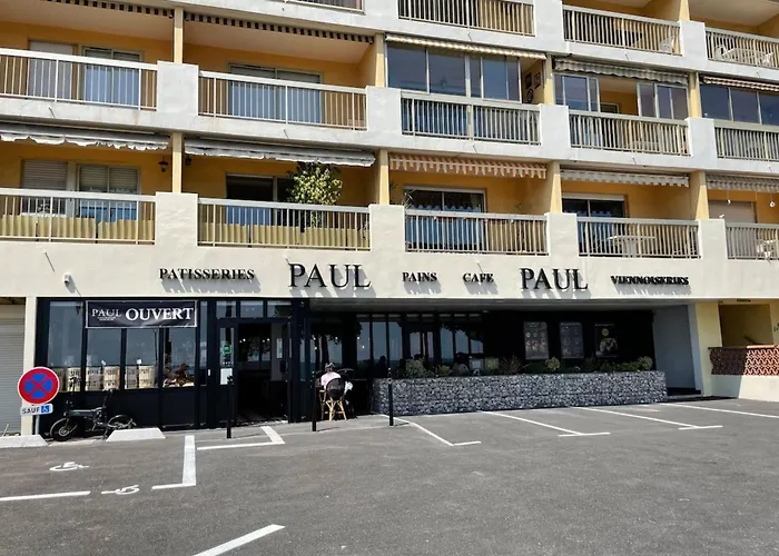 Le Pied Dans L'eau - Parking - Seaside - Hipprodrome Apartmán *